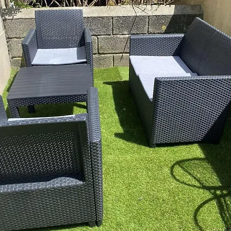 Sauna Commun Et Privee A 50 M De La Plage- Parking Prive, Salle De Bain Et Cuisine Commune * 勒波泰勒