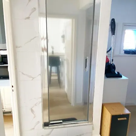 Sauna Commun Et Privee A 50 M De La Plage- Parking Prive, Salle De Bain Et Cuisine Commune 勒波泰勒